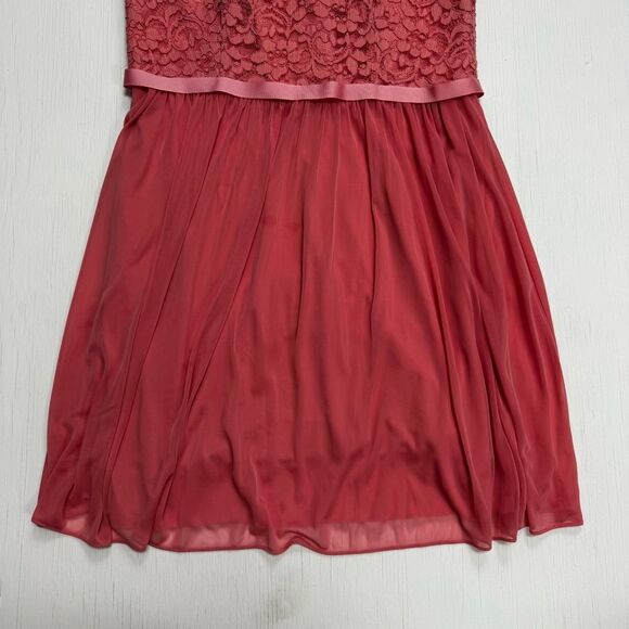 David’s Bridal Short Chiffon Dress Lace Top Size 14 - Picture 2 of 8